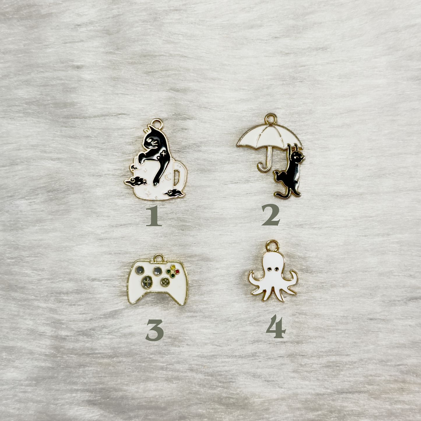 Karmaé Kraft Customisable Charm Set (White)