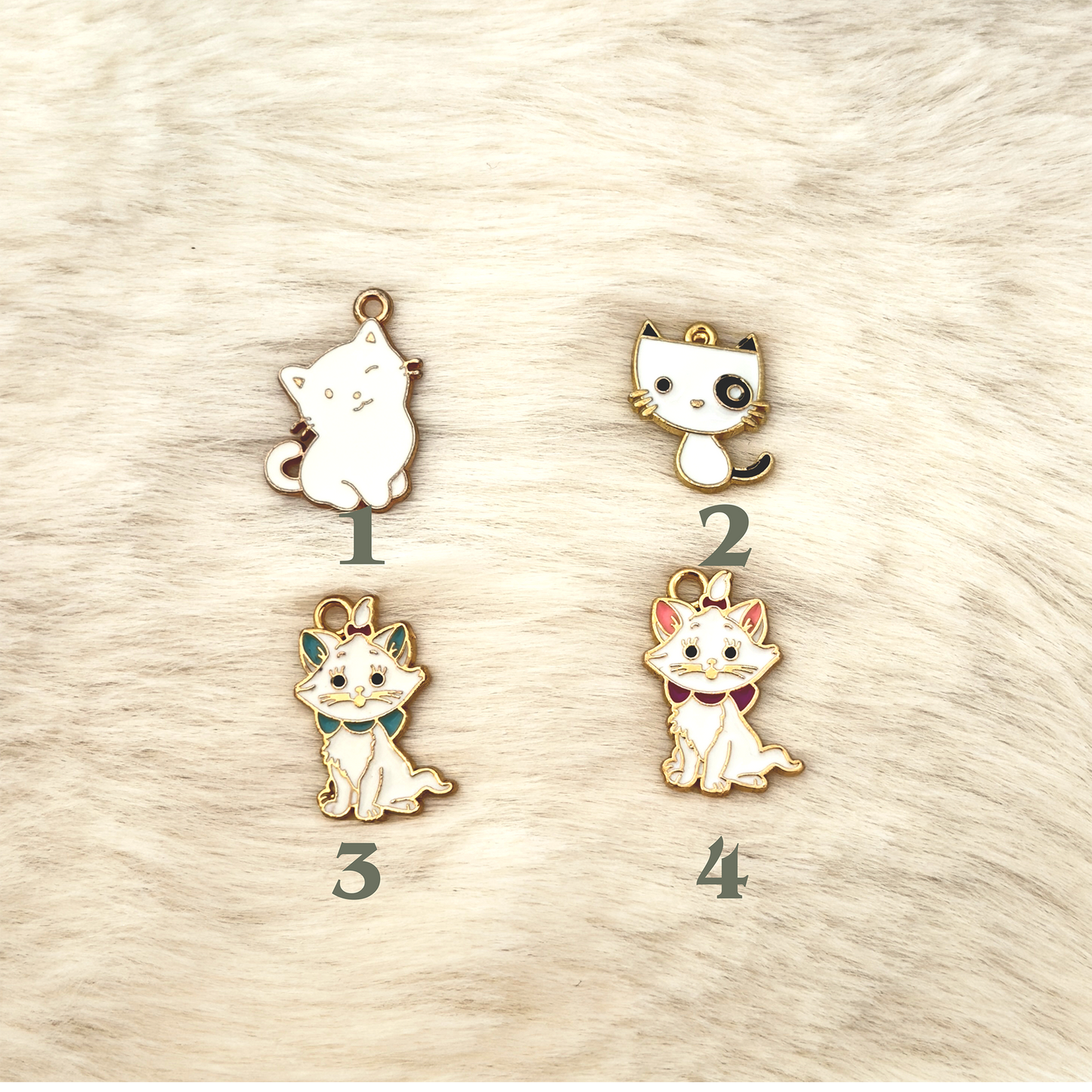 Karmaé Kraft Customisable Charm Set (White)