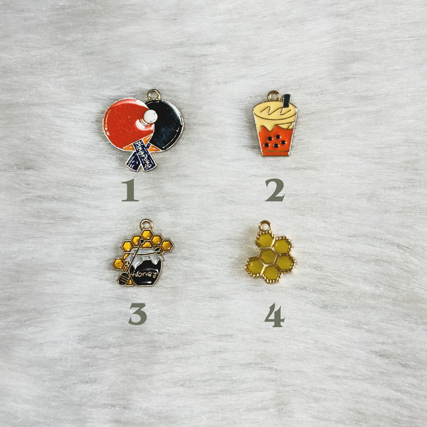 Karmaé Kraft Customisable Charm Set