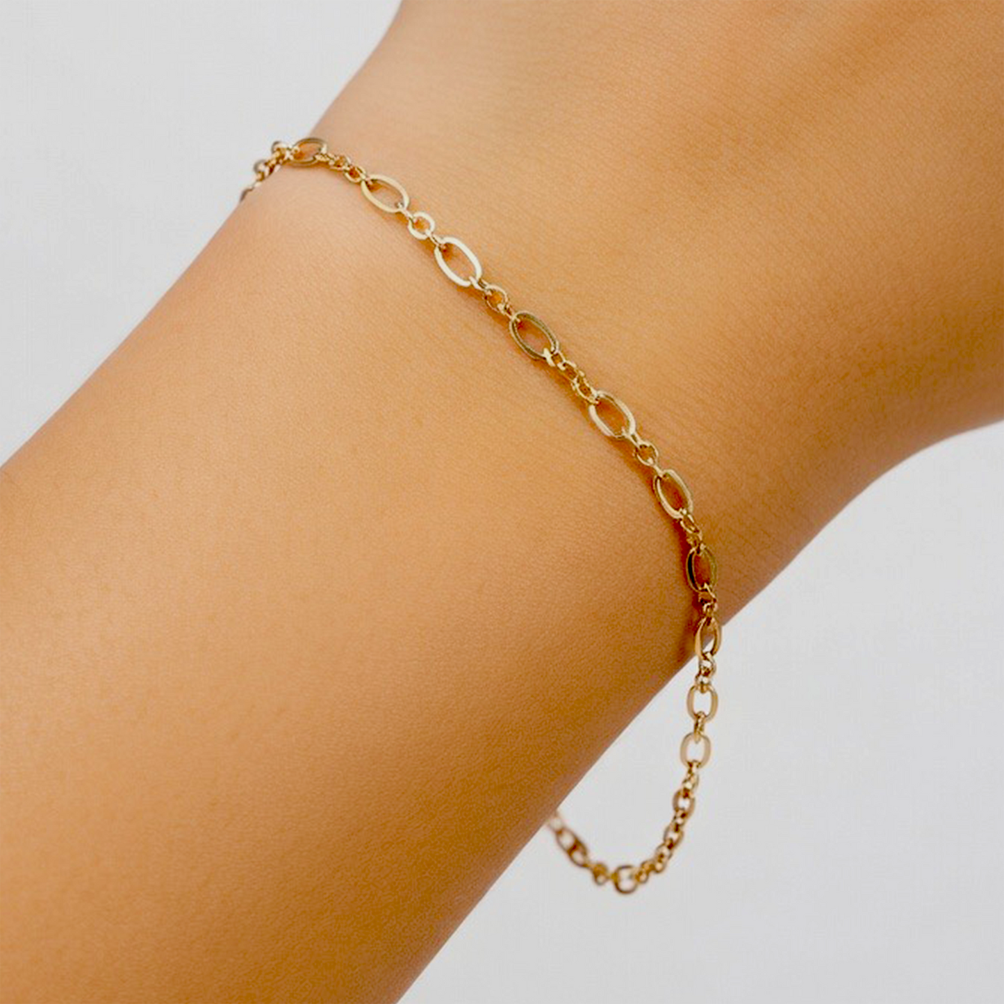Golden Plated Oval Link Chain Bracelet Base For Personilsed Charm Bracelet (scroll down and read instruction)
