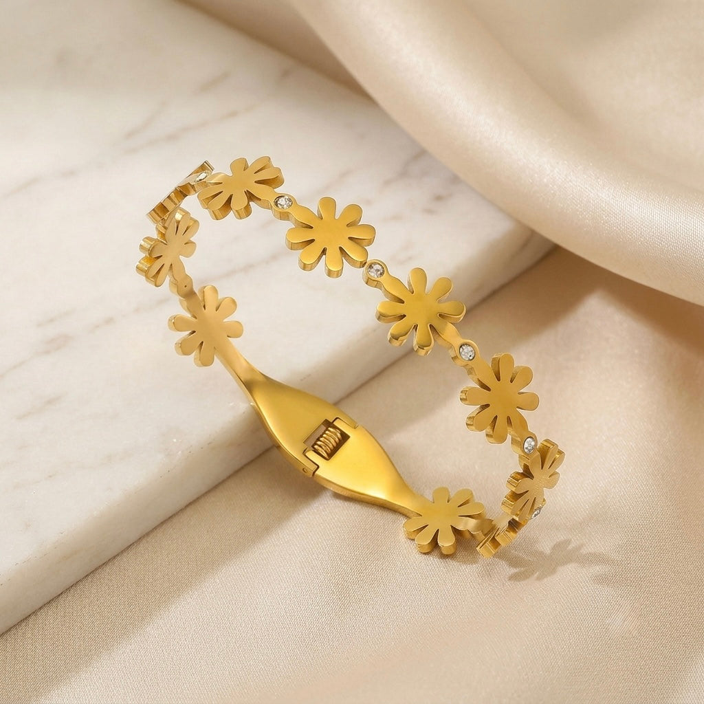 Gold Daisy Flower Station Bracelet | Brushed Botanical Gemstone Accent Chain Bracelet for Women