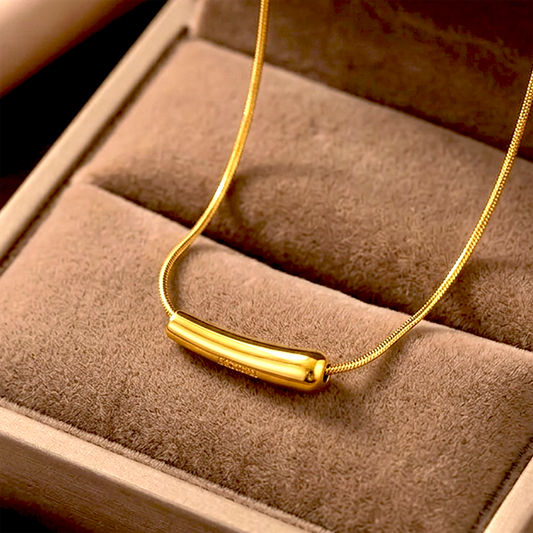 Golden Arc Snake Chain Necklace: Sculptural Minimalism &amp; Anti-Tarnish Durability