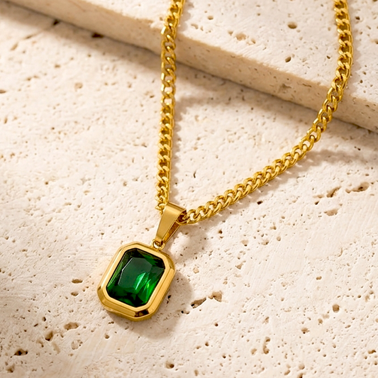 Vintage Emerald Green Pendant Golden Curb Necklace | Anti-Tarnish Stainless Steel
