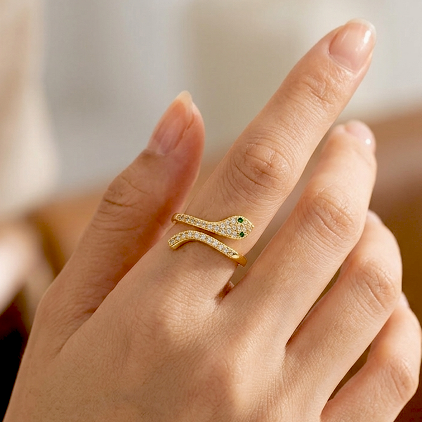 Serpentine Chic: Anti-Tarnish Emerald-Eyed Snake Ring