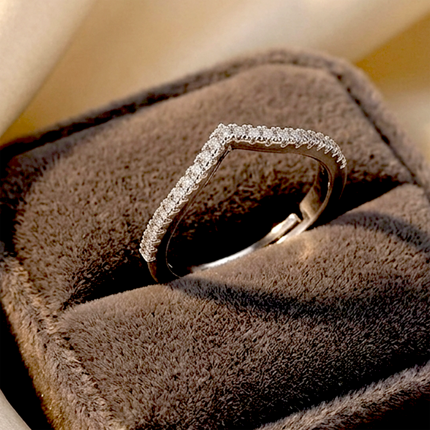 Ascent Chevron Pavé Anti-Tarnish Ring