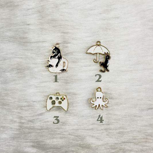 Karmaé Kraft Customisable Charm Set (White)